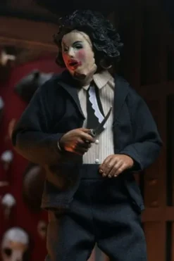 La Matanza de Texas Clothed Figura Pretty Woman Leatherface 20 cm