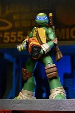 Las Tortugas Ninja Figura Ultimate Leonardo 18 cm