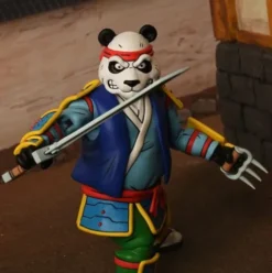 Las Tortugas Ninja Figura Ultimate Panda Khan 18 cm