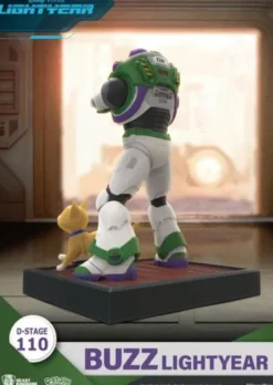 Lightyear D-Stage PVC Diorama Buzz Lightyear 15 cm