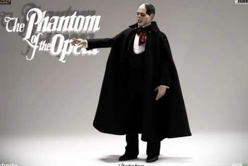 Lon Chaney as Phantom of the Opera