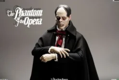 Lon Chaney as Phantom of the Opera