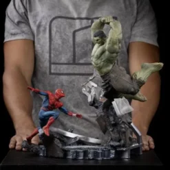 Marvel Comics Estatua 1/10 Art Scale Spider-Man vs Hulk 38 cm