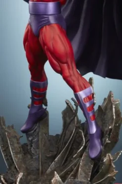 Marvel Estatua Magneto: Master of Magnetism Sideshow Premium Format