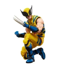 Marvel Legends Series Wolverine Battle Damaged