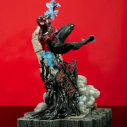 Marvel’s Spider-Man 2 Marvel Gallery Deluxe Diorama Miles Morales (Gamerverse) 25 cm