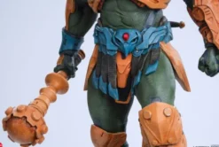 Masters of the Universe Legends Estatua Man-at-Arms 51 cm
