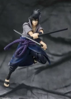 Naruto Shippuden Figura S.H. Figuarts Sasuke Uchiha -He who bears all Hatred- 15 cm