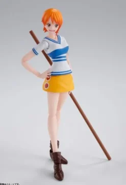 One Piece Figura S.H. Figuarts Nami Romance Dawn 14 cm