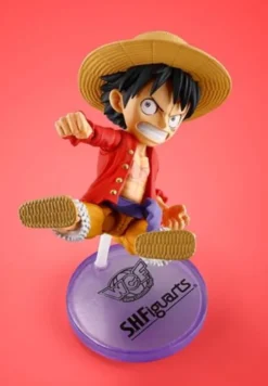 One Piece Figura World Collactable Figures x S.H. Figuarts Monkey D. Luffy 8 cm