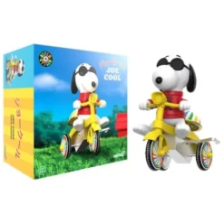 Peanuts Figura Super Cycles Joe Cool (Red with Yellow Trike) 13 cm