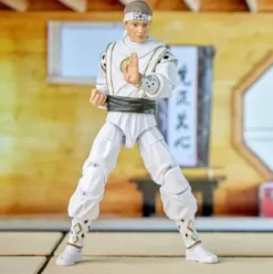 Power Rangers Lightning Collection Mighty Morphin X Cobra Kai Daniel LaRusso Morphed White Crane Ranger