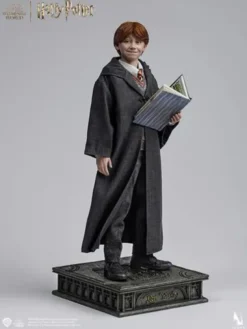 Ron Weasley 1/6 Collectible Figure Deluxe Version