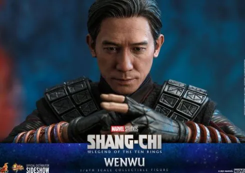 Shang-Chi and the Legend of the Ten Rings Figura Movie Masterpiece 1/6 Wenwu 28 cm