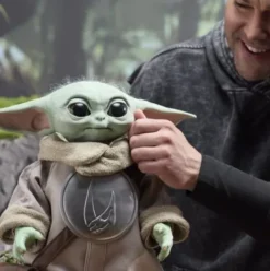 Star Wars Figura animatrónica tamaño real Ultimate Grogu 37 cm