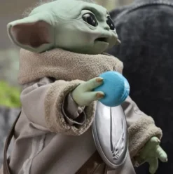 Star Wars Figura animatrónica tamaño real Ultimate Grogu 37 cm