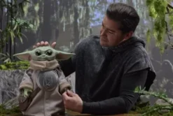 Star Wars Figura animatrónica tamaño real Ultimate Grogu 37 cm