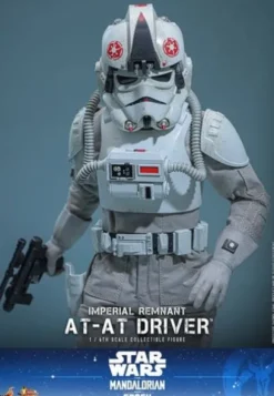 Star Wars Movie Masterpiece Figura 1/6 Imperial Remnant AT-AT Driver 30 cm