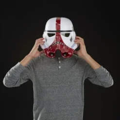 Star Wars The Black Series Incinerator Stormtrooper Premium Electronic Helmet