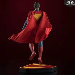 Superman (2025) DC Direct 1/6 Estatua Superman 35 cm