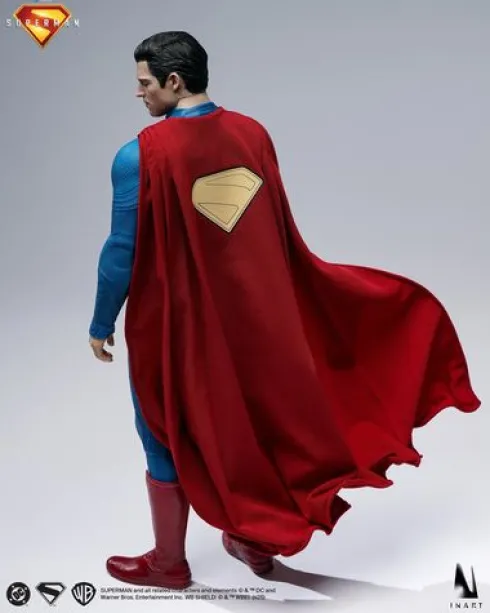 Superman (2025) Superman 1/6 Collectible Figure Inart