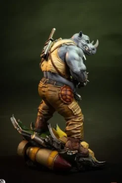 Teenage Mutant Ninja Turtles Legends Estatua 1/3 Rocksteady 69 cm