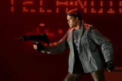 Terminator Figura Ultimate T-800 (Tech Noir) 18 cm
