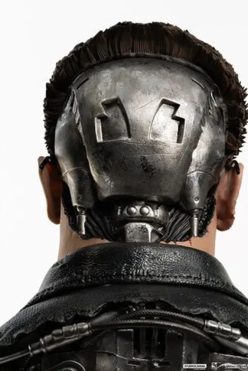 Terminator 2 Replik 1/1 T-800 Model 101 Battle Damaged Art Mask 47 cm