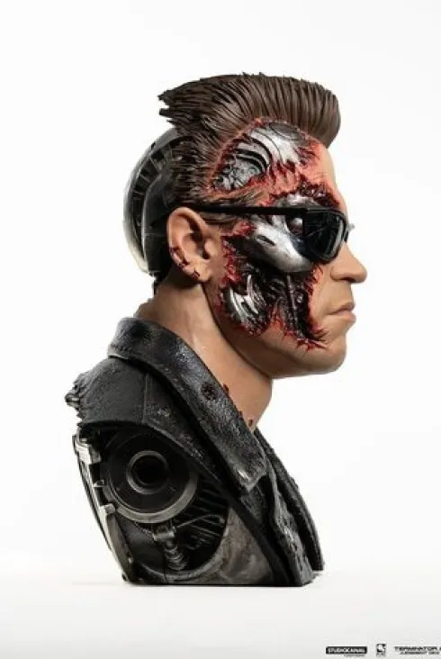 Terminator 2 Replik 1/1 T-800 Model 101 Battle Damaged Art Mask 47 cm