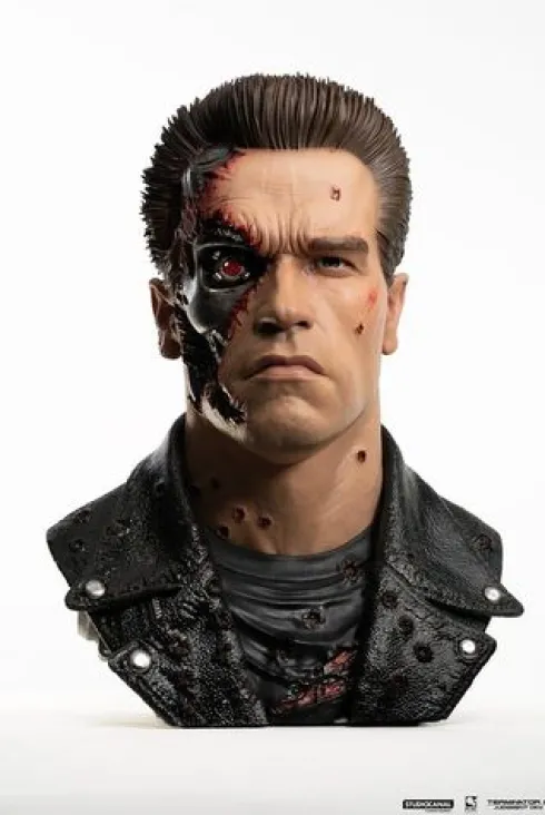 Terminator 2 Replik 1/1 T-800 Model 101 Battle Damaged Art Mask 47 cm