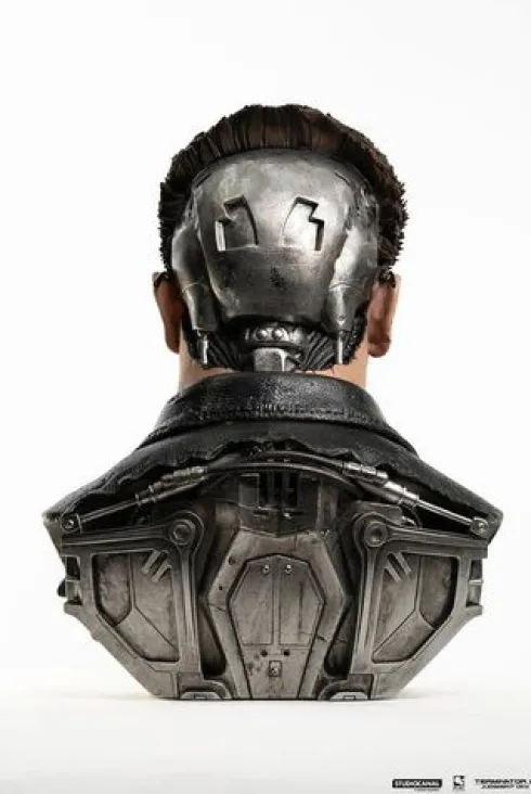 Terminator 2 Replik 1/1 T-800 Model 101 Battle Damaged Art Mask 47 cm