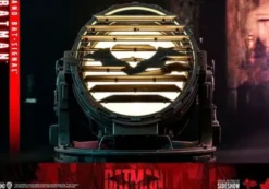 The Batman Figura Movie Masterpiece 1/6 Batman with Bat-Signal 31 cm