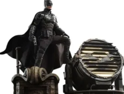 The Batman Figura Movie Masterpiece 1/6 Batman with Bat-Signal 31 cm