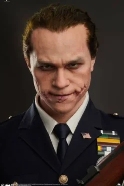The Dark Knight Busto 1/1 The Joker (Police Uniform) 87 cm