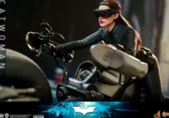 The Dark Knight Trilogy Figura Movie Masterpiece 1/6 Catwoman 29 cm