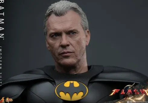 The Flash Figura Movie Masterpiece 1/6 Batman (Modern Suit) 30 cm