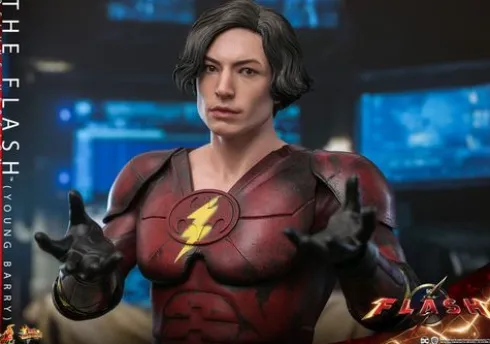The Flash Figura Movie Masterpiece 1/6 The Flash (Young Barry) (Deluxe Version) 30 cm