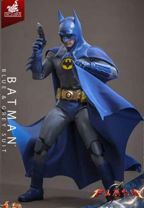 The Flash Movie Masterpiece Action Figure 1/6 Batman (Blue & Grey Suit) Limited Edition Hot Toys Exclusive 30 cm