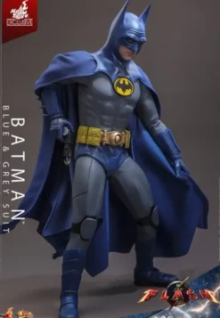 The Flash Movie Masterpiece Action Figure 1/6 Batman (Blue & Grey Suit) Limited Edition Hot Toys Exclusive 30 cm