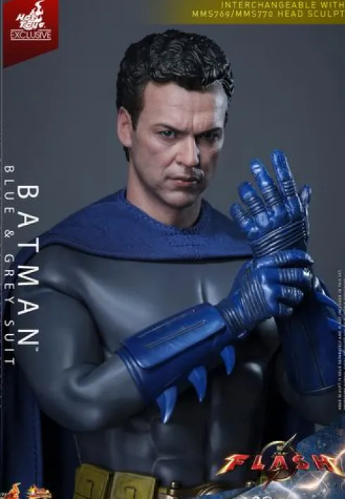 The Flash Movie Masterpiece Action Figure 1/6 Batman (Blue & Grey Suit) Limited Edition Hot Toys Exclusive 30 cm