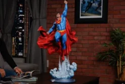 The Superman Premium Format Figure Sideshow