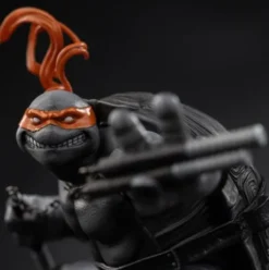 Tortugas Ninja Estatua 1/10 Art Scale Michelangelo Black and White Variant 26 cm exclusive