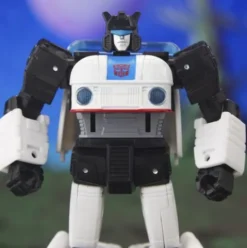 Transformers Buzzworthy Bumblebee Legacy: Evolution Origin Autobot Jazz