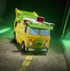 Transformers Collaborative Teenage Mutant Ninja Turtles x Transformers Party Wallop
