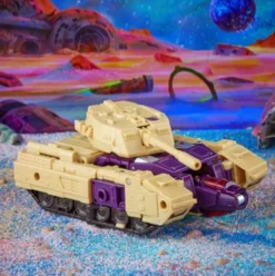 Transformers Generations Legacy Series Leader Blitzwing