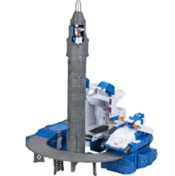 Transformers Generations Selects Titan Class Guardian Robot & Lunar-Tread