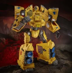 Transformers Generations War for Cybertron: Kingdom Titan WFC-K30 Autobot Ark Figure