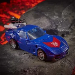 Transformers Generations War for Cybertron: Kingdom Deluxe WFC-K26 Autobot Tracks