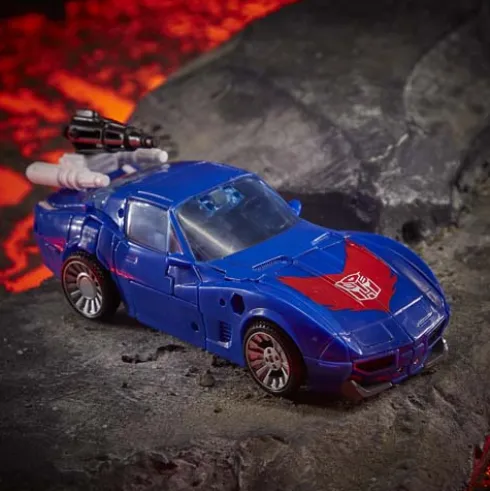 Transformers Generations War for Cybertron: Kingdom Deluxe WFC-K26 Autobot Tracks