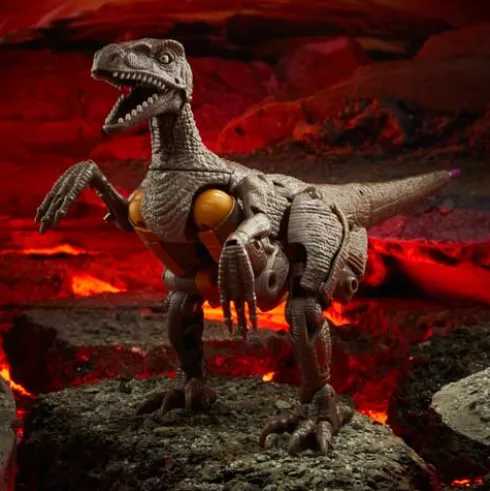 Transformers Generations War for Cybertron: Kingdom Voyager WFC-K18 Dinobot